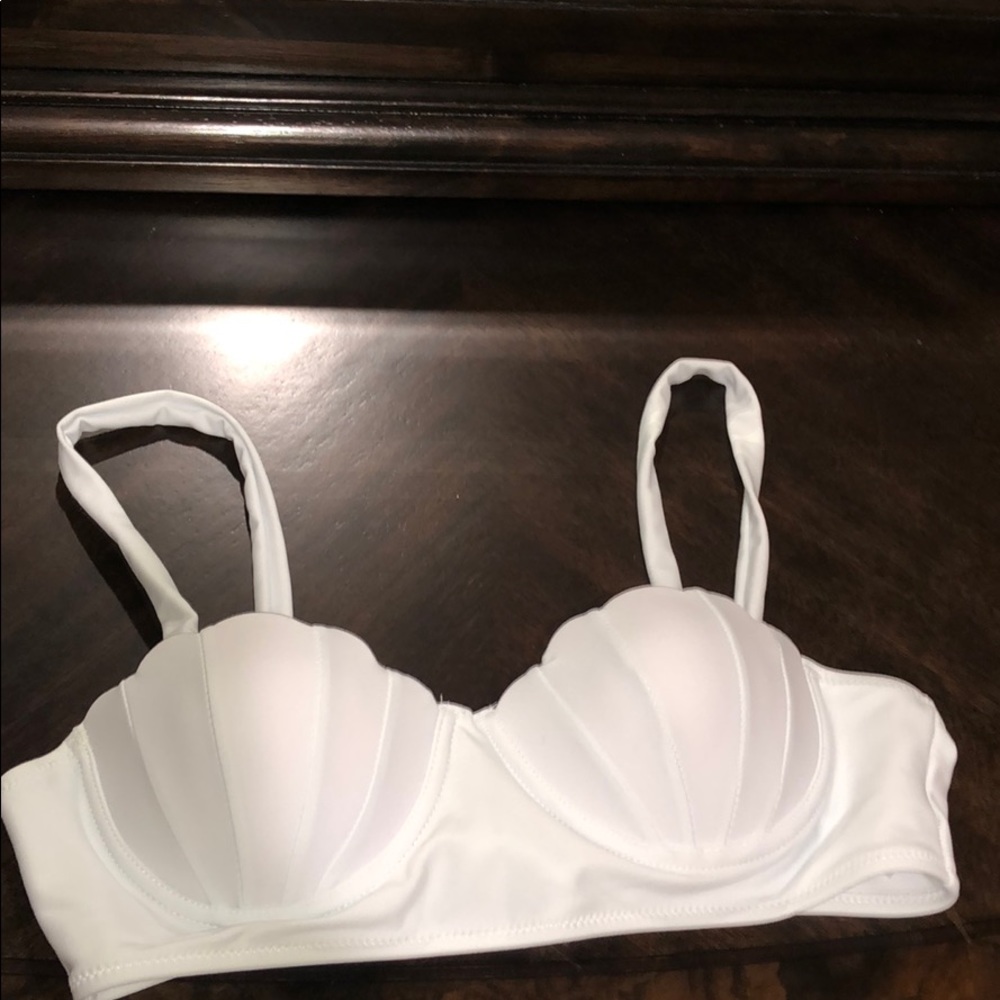 Sea Shell bikini top.